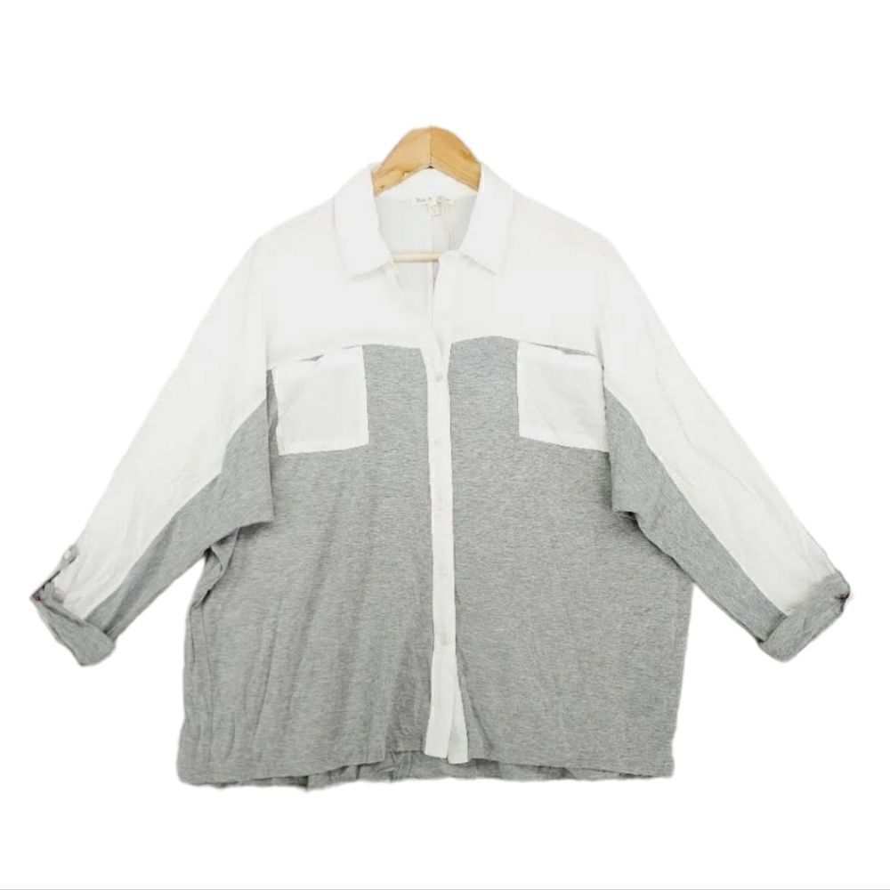 Hem and thread colorblock blouse NWT size S/M